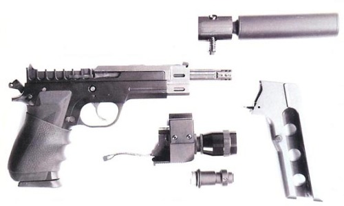 Martin Tuma designed the MTE .224 personal defense weapon, shooting .224 VOB, a 7.62mm Tokarev necked down to a 5,7mm, 45 gr., projectile with an initial velocity of 720 m/s (a cartridge designed by Peter Voboril). This PDW was a cousin of the ASAI...