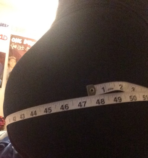 growingconcerned:  “do you know how hard it is to buy pants that fit now?”
