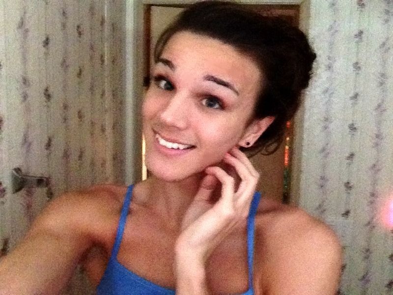 my-transition-as-a-trans:  I took these two pictures yesterday, August 15, 2013.