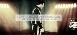 madcommuter:  star-trek-discovery-confessions:  I love the Discovery uniforms. Makes everybody’s booties look great. [Send in your Star Trek Discovery Confessions]  Agreed. I want a Discovery uniform so I can show off my butt too