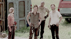 rickdaryl:the walking dead + smiling