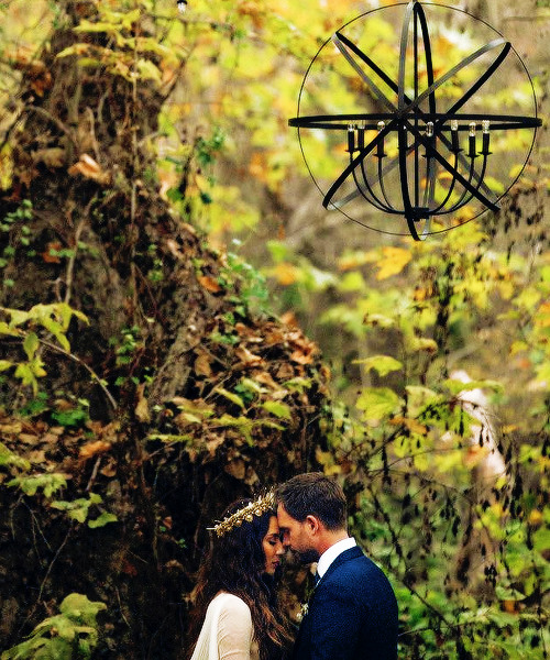 prettymysticfalls:  Troian Bellisario & Patrick J. Adams tied the knot in a bohemian and romantic outdoor ceremony in Southern California on December 10, 2016