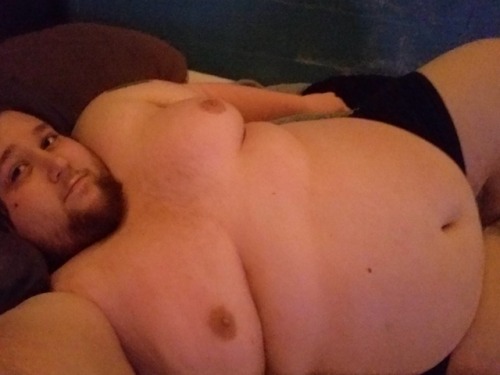 thewhaledude:Recently broke 500. Currently adult photos