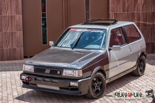 This Resto-Modded Fiat Uno Looks Charmingly Oldschool