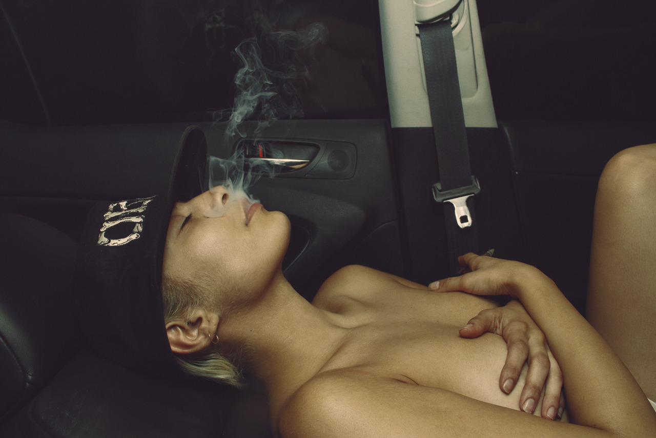 brandonjordanpics:  Brandon Jordan x Lili #ComeSmokeWithMe IG: Brandonjordanpics