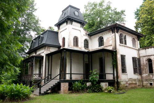 terrysdiary:  Abandoned house #2