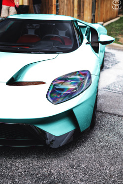 motivationsforlife:  Ford GT by Sam Siddiqui