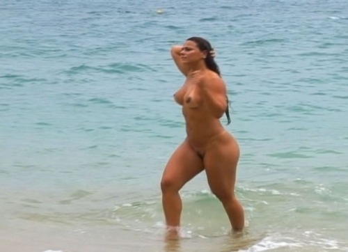 Booty in motion