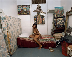 chiillone:    Deana Lawson  