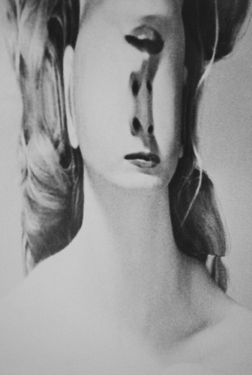 XXX pentauroi:  Erwin Blumenfeld photo