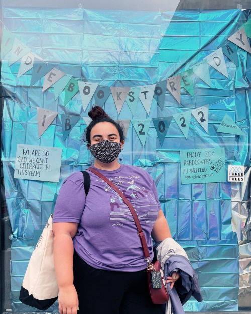 Last time I did the Chicago Independent Bookstore Day crawl was in 2019. It was snowing—damp, heavy 