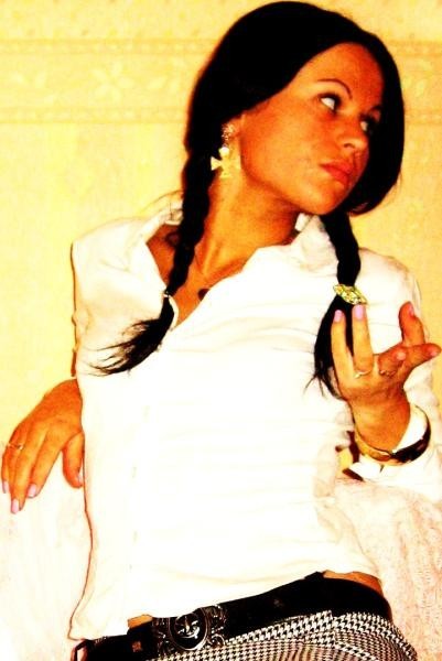 My girlfriend (Kira)