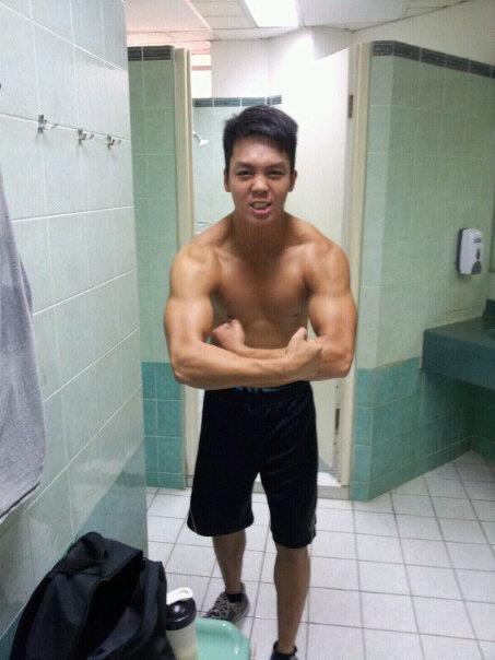 justshootit:  Ong Yan Xun (Part 2) He really loves to show off his bod!! =Poh man~