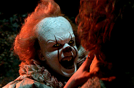 eggogorgon:IT (2017) - Pennywise featurette