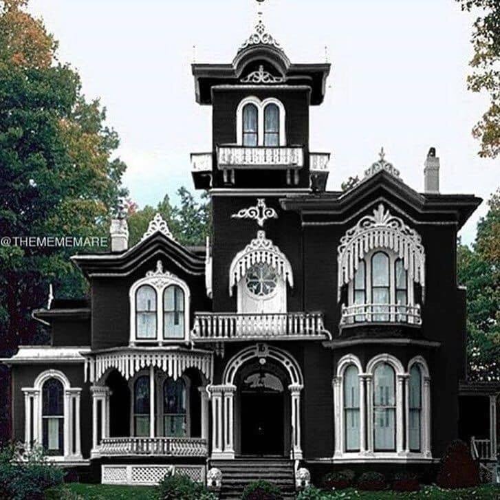 sixpenceee:Gothic style houses 🖤💀🖤Via Witches Night
