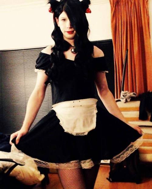 Kitty maid at your service, tell me what I can do to help you #tranny #tg #tgirl #transgirl #mtf #cr