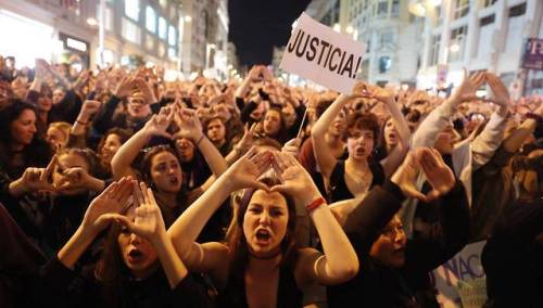 arditidelpopolo:International Women Strike, Spain, 8 march 2018