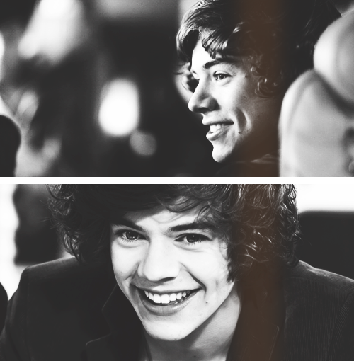  so keep your head high, keep your chin up, and most importantly, keep smiling, because