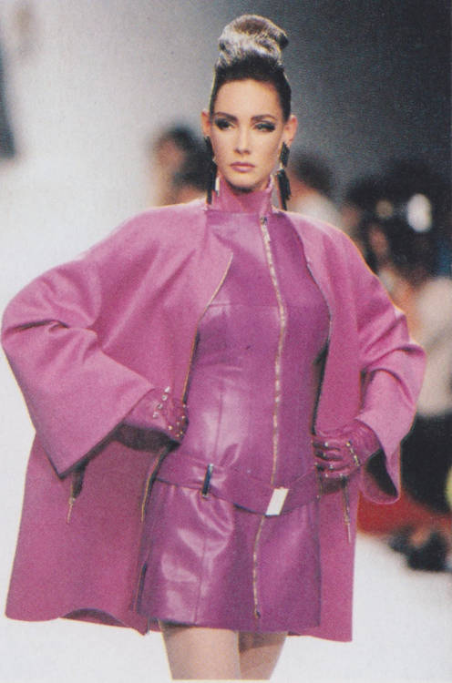 Claude Montana Runway F/W 91/92