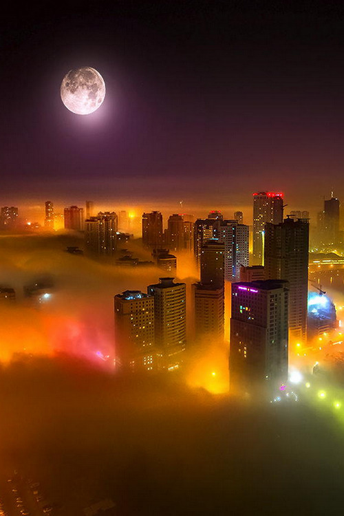 wonderous-world:City of Color Fog by Mo Aoun