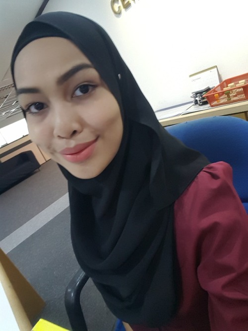erosanninsstuff: Barang baru fav ❤️, nak pm  Nak