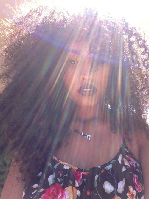 baddiewitthacurls:  queenxfkings:  badgoddesses:  phuckindope:  Gorgeous  BadXo  QueenxfKings.  BaddieWitthaCurls † 