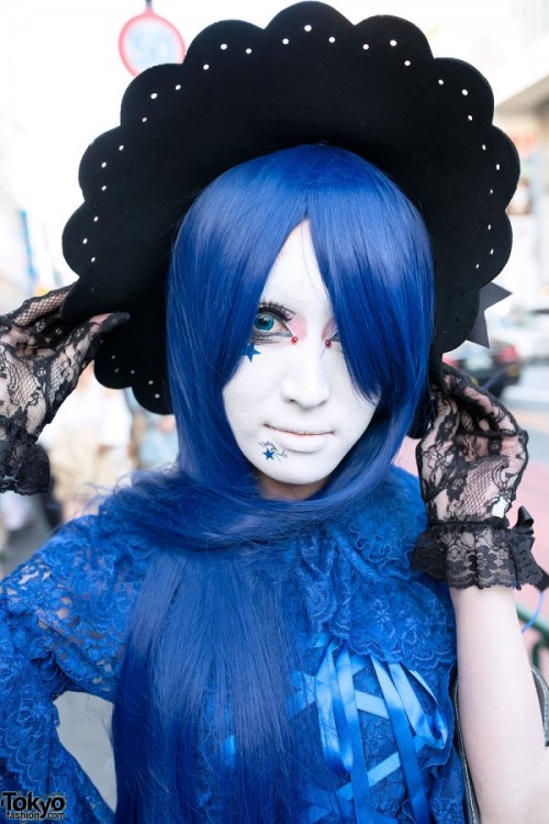 Harajuku Shironuri w/ Blue Hair, Alice And The Pirates &amp; Metamorphose [x]