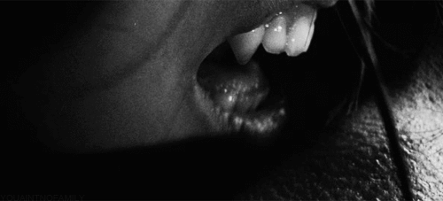 Ø