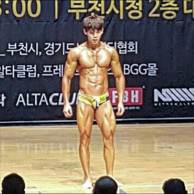   전 웅 현 @urbane9