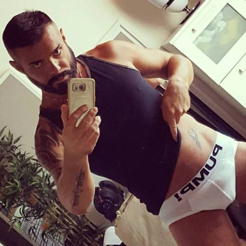 nisim83:  Nasty…once more #beard #bear #hunks #gay #sexy #nisim83  (à Le Brusc, Provence-Alpes-Cote D'Azur, France)