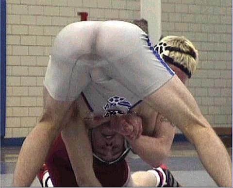 jockbrad:      Swimmers, wrestlers, football players / singlets, jockstraps, speedos and spandex!    http://jockbrad.tumblr.com/    