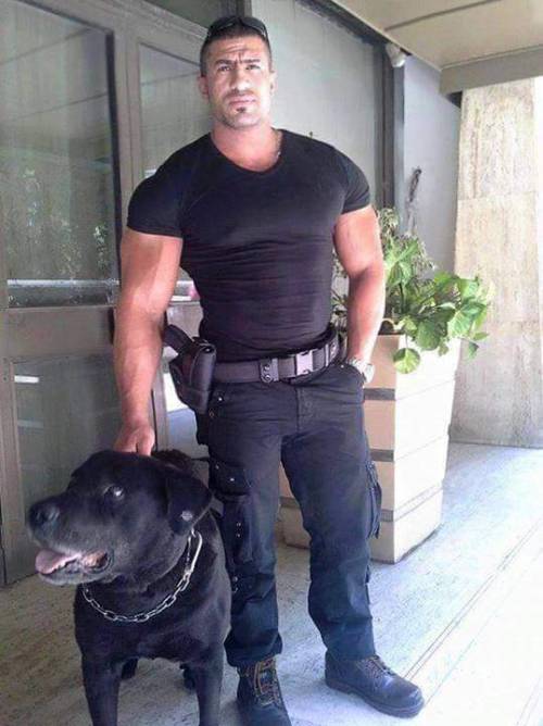 hungrycumwhore:  http://hungrycumwhore.tumblr.com/archive
