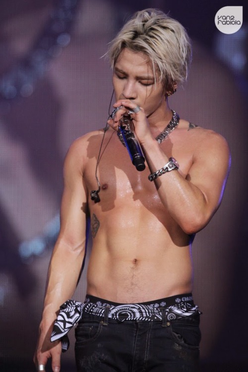 gdrxgn:  SEXY BAE (pictures credit to owners) 😍 
