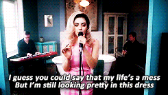 bellefrenches-blog:  Electra Heart 