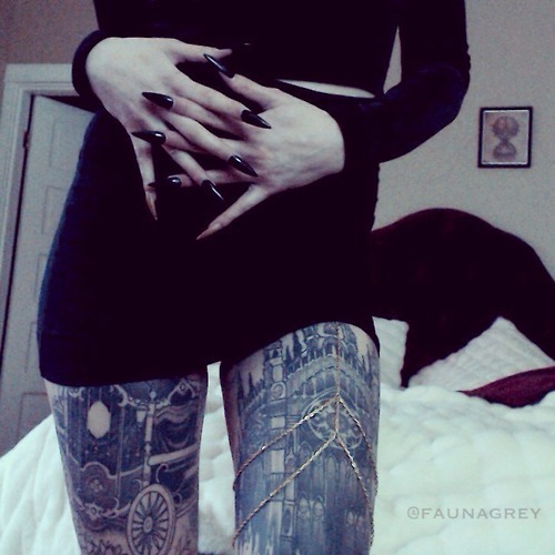 itattoobabes:  girl tattoo