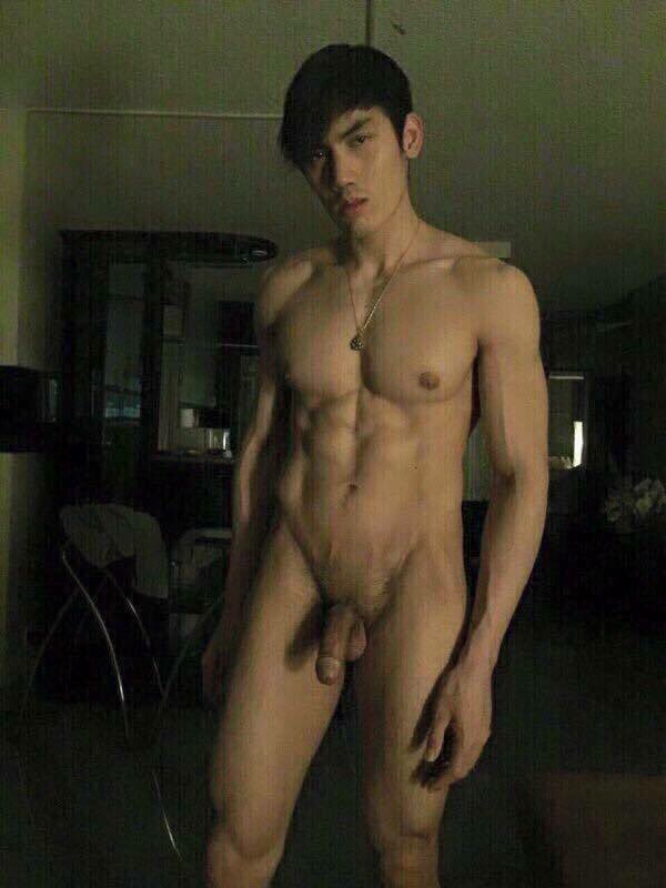 iamccbbct:  Can’t remember his ig name off hand (he’s a Thai) but has a girlfriend