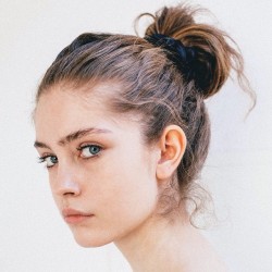 christoverr:Rising star: Moya Palk @supamodelmanagement