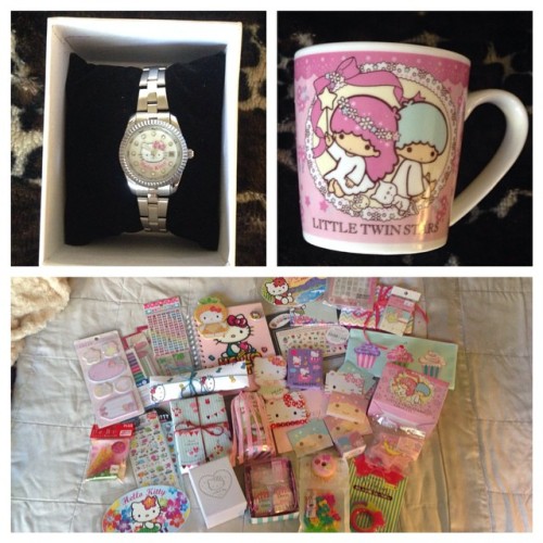 WORDS CAN’T EXPRESS HOW MUCH I LOVE AND ADORE YOU @momoberrydee #heaven #hellokitty #gift #fri