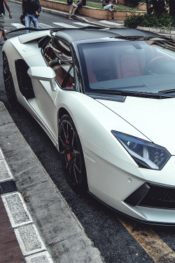 mistergoodlife:  Aventador Roadster Mansory | Mr. Goodlife | Instagram