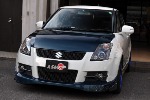 レカロ装着写真　スズキ　スイフト SUZUKI SWIFT RECARO