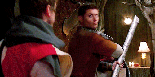 babyintrenchcoat: #that’s the most attracted i’ve ever been to dean winchester ok via hitodeman