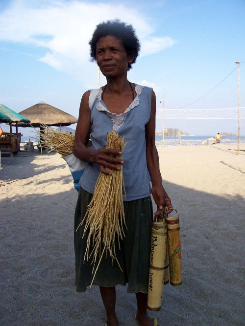 pinoy-culture:  Our Kapwa Series [x]The Aeta of Zambales, Philippines “Love Our Nation.Love Ou