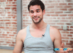 traveladdict227:   Brant Daugherty on ClevverTV's interview.     Just so cute and hot - woof
