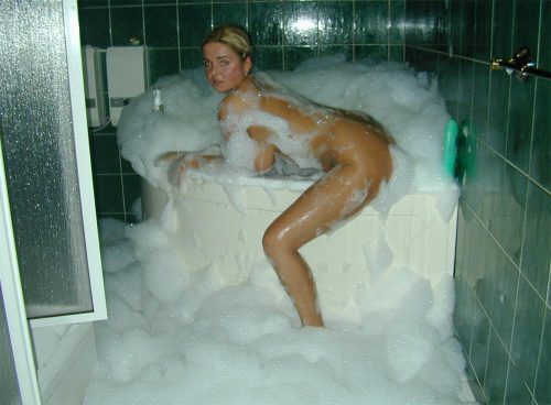 Now that’s a bubble bath!!!!