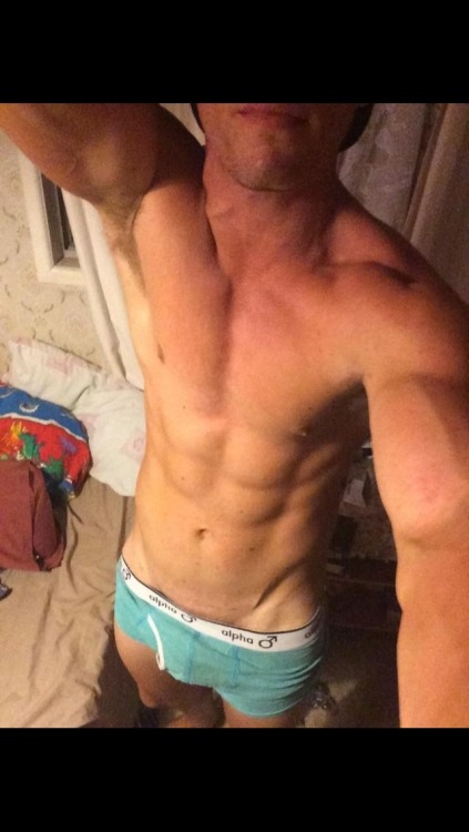 ksufraternitybrother:  AUSSIE DUDEKSU-Frat Guy: Over 94,000 followers and 63,000 posts.Follow me at: ksufraternitybrother.tumblr.com