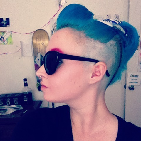 Freshly shaved. I need to get the blue off of my scalp but I like the fade. #bluehair #pinkeyebrows 