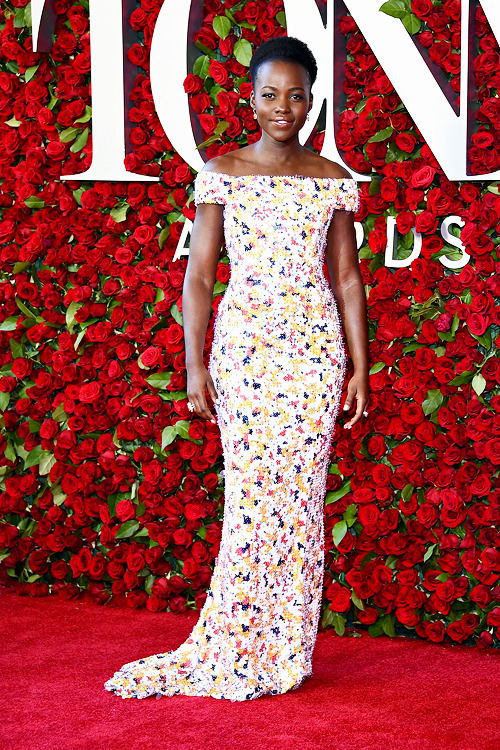 awardseason:  Lupita Nyong’o attends the 70th Annual Tony Awards at The Beacon