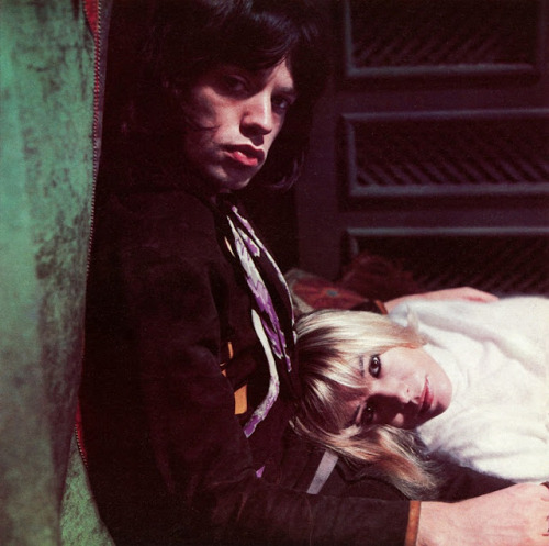 seventiessixties:Mick Jagger and Anita Pallenberg in Performance (Donald Cammell and Nicolas Roeg, 1