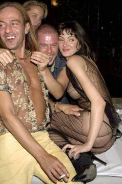 black-is-no-colour: John Galliano, Alexander McQueen and Annabelle Rothschild in 2000 at the Vogue Laureus Party in Monaco. © Rex