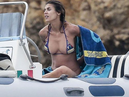 toplessbeachcelebs:  Elisabetta Canalis (Italian adult photos